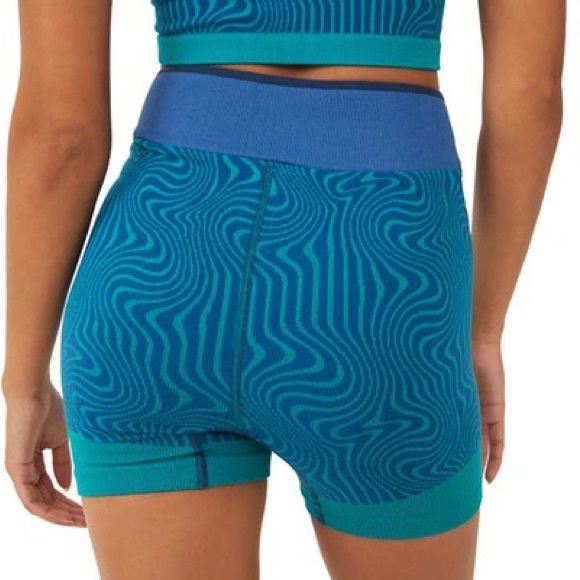 NWT Free People FP Movement Throw Jacquard Shorts in Wave Rider Combo, XS - Picture 8 of 11